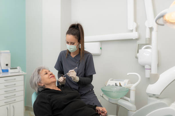 Best Emergency Tooth Extraction  in Chapman, KS